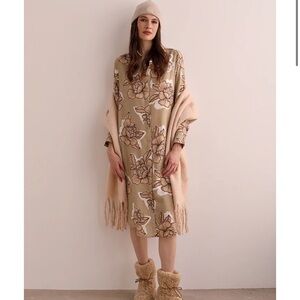 NEW 🐯 LAS SURENAS Floral Long Sleeve Shirt Dress with Beige Accessories